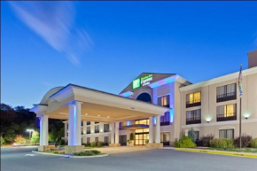 Holiday Inn Express and Suites Winchester by IHG